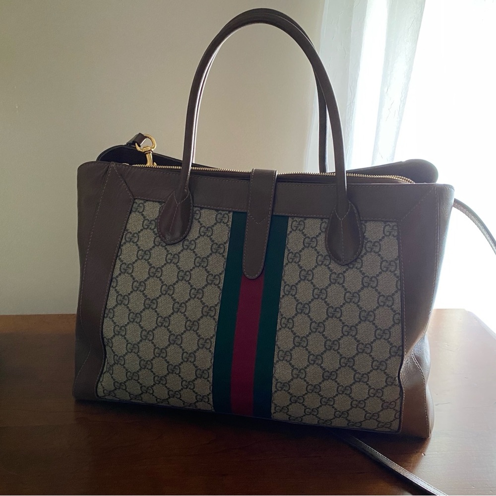 Gucci GG Supreme Canvas and Brown Leather Shoulder Bag with Signature Stripe - Picture 6 of 6